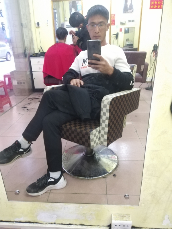 hushuai的第一张照片--英德蓝颜知己交友网