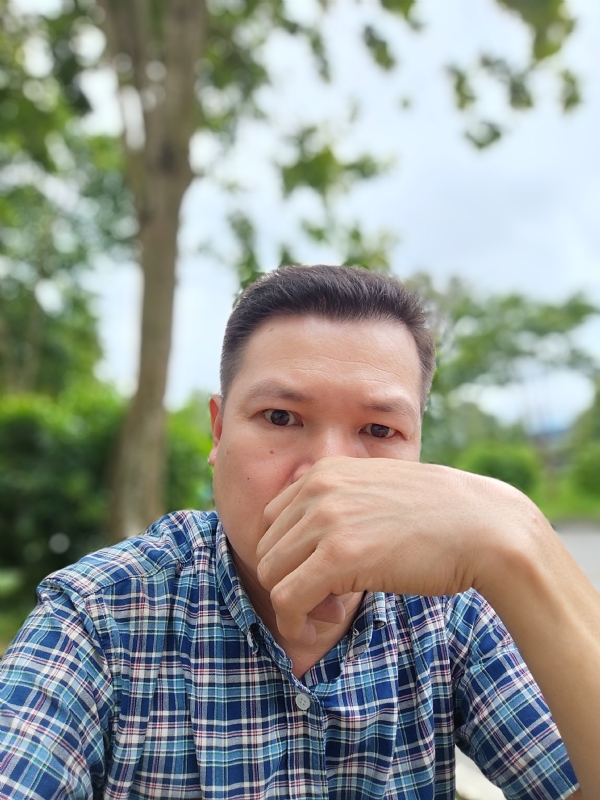 余生有你陪伴的第一张照片--英德蓝颜知己交友网